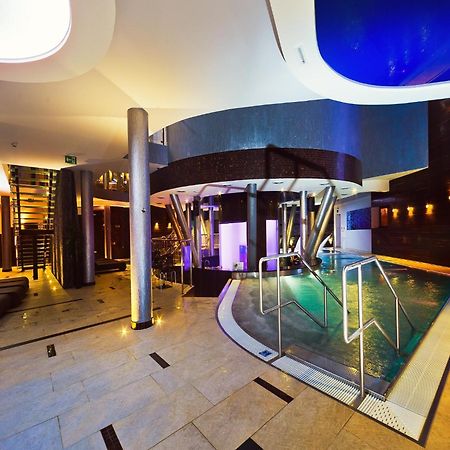 Trzebownisko Blue Diamond Hotel Active Spa מראה חיצוני תמונה